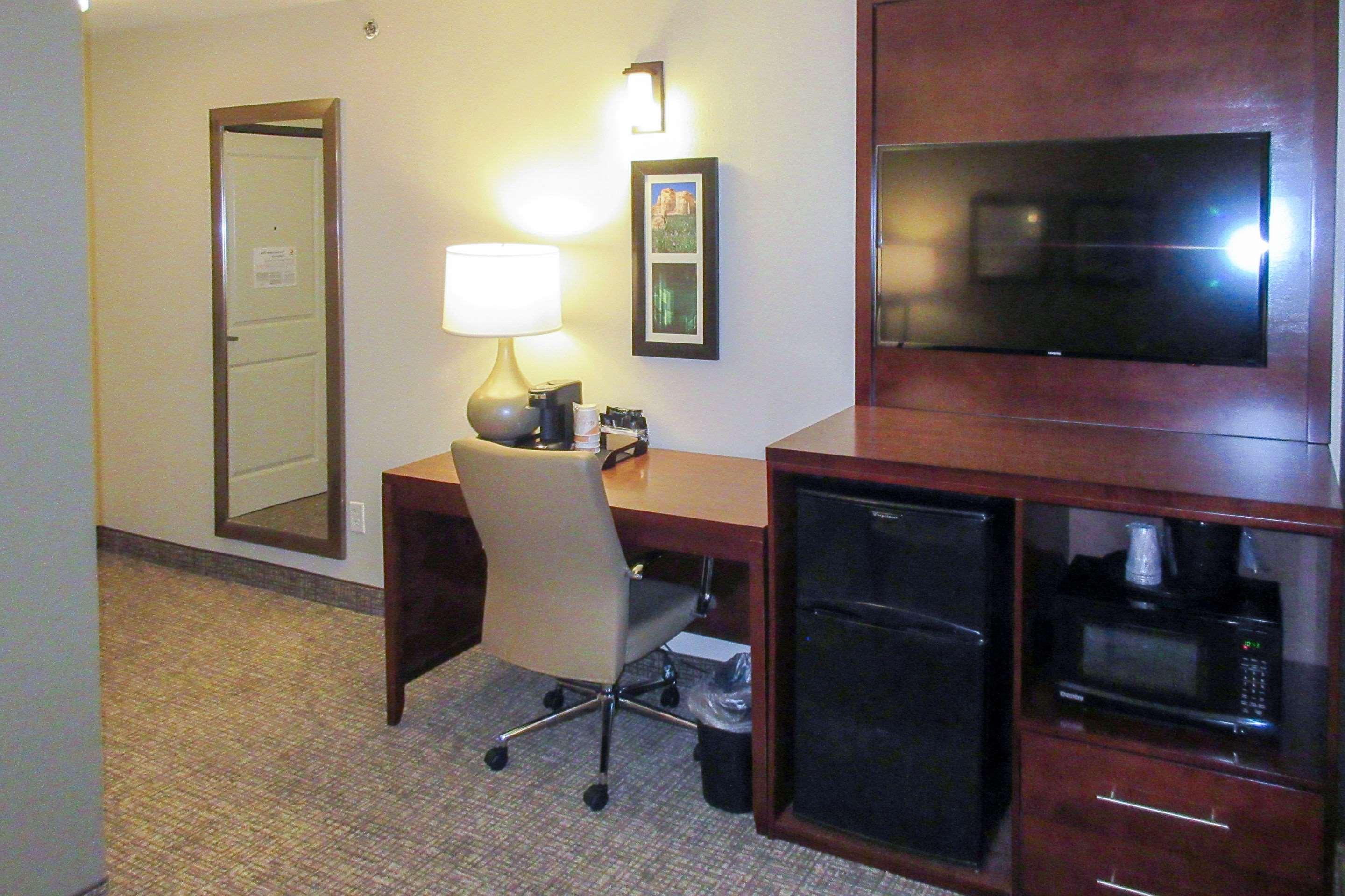 Comfort Inn Bonner Springs Kansas City Esterno foto
