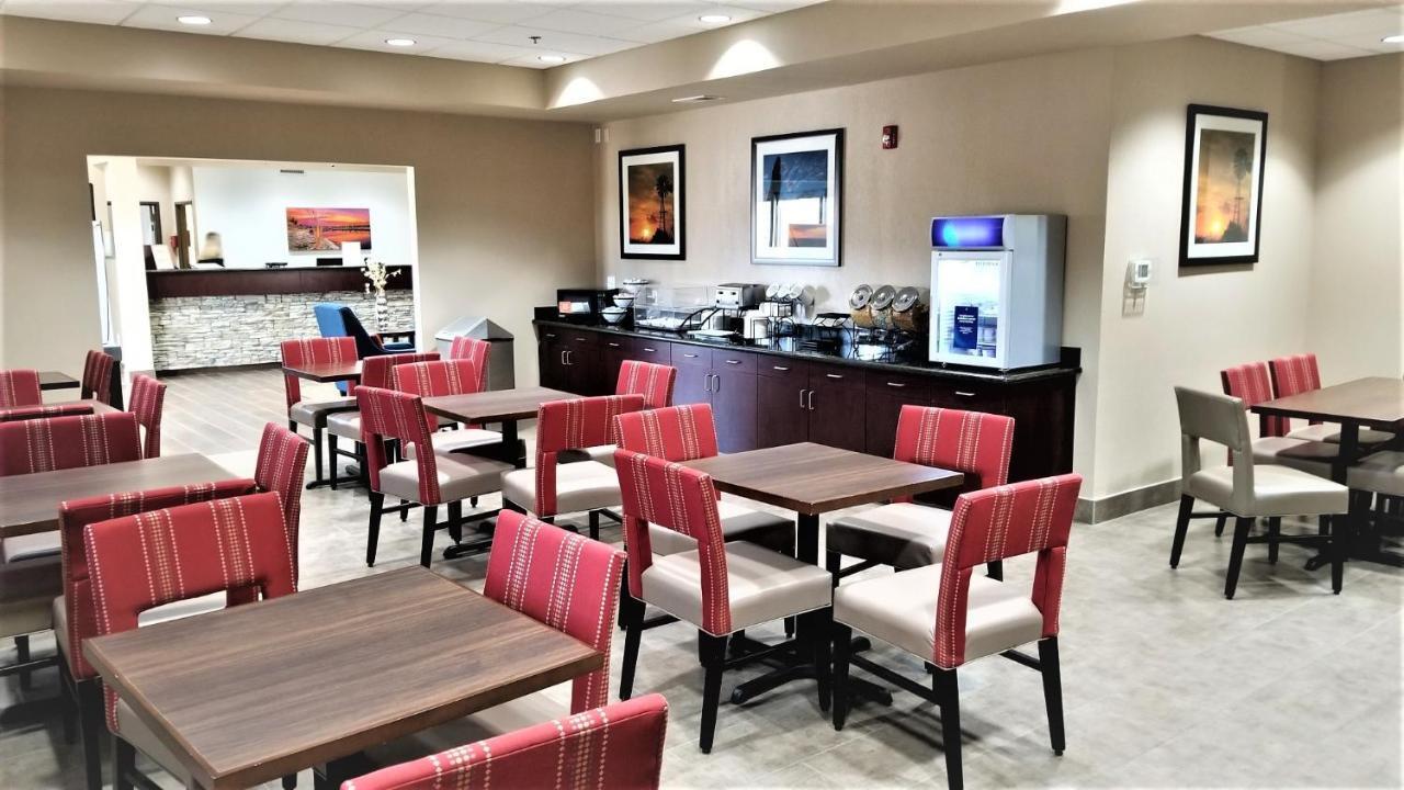 Comfort Inn Bonner Springs Kansas City Esterno foto
